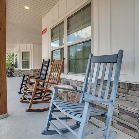 Stunning Helen Getaway With Hot Tub And Ev Charger! Villa ภายนอก รูปภาพ